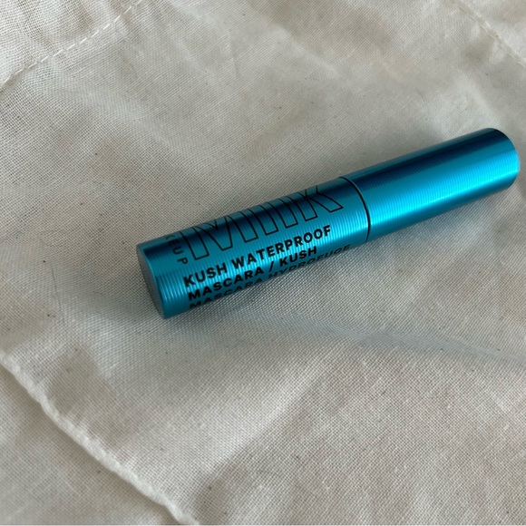 Milk Makeup Kush Waterproof Mascara - Black - Picture 9 of 9